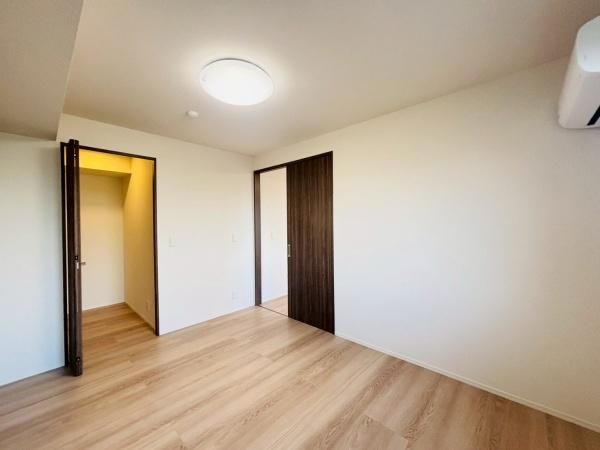 �y�Q���z�@