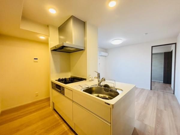 �y�L�b�`���z�@