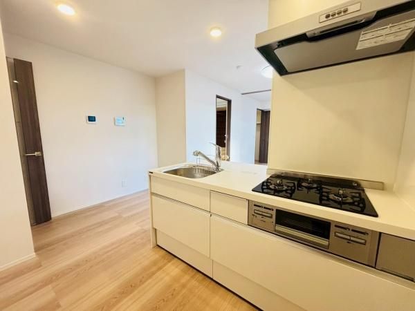 �y�L�b�`���z�@