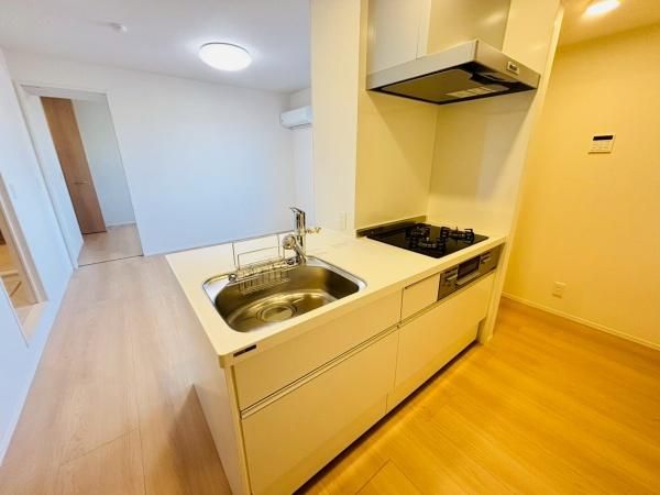 �y�L�b�`���z�@