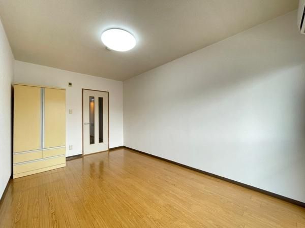 �y���̑������E�X�y�[�X�z�@