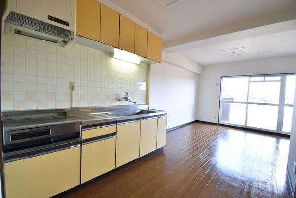 �y�L�b�`���z�@���d�l�ʐ^