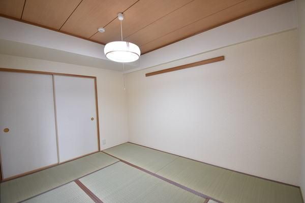 �y���̑������E�X�y�[�X�z�@���d�l�ʐ^