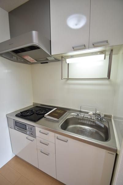 �y�L�b�`���z�@