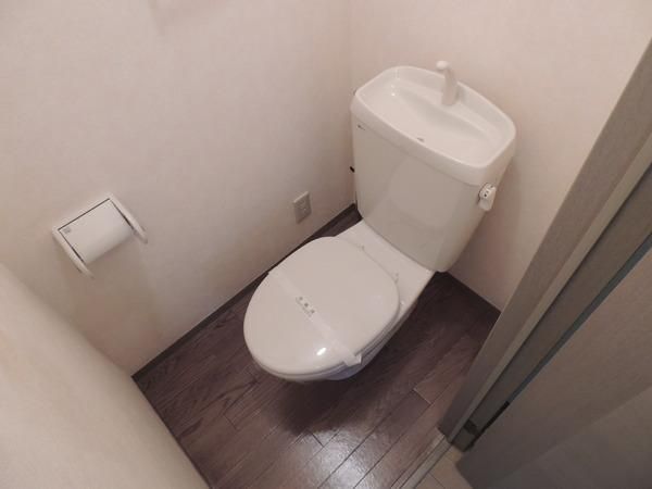 �y�g�C���z�@���d�l�ʐ^