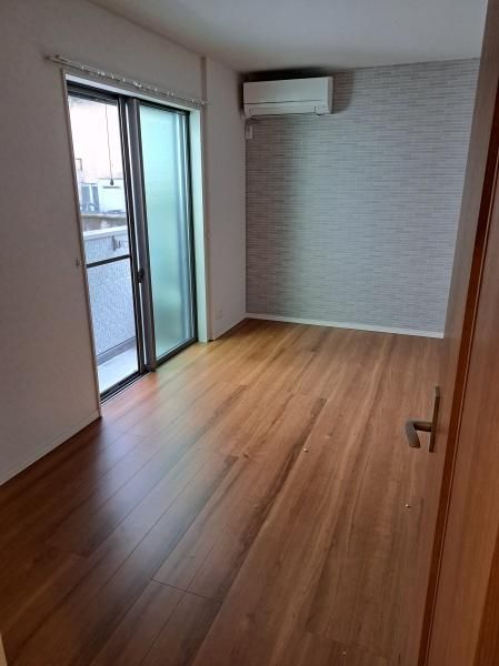 �y�o���R�j�[�z�@