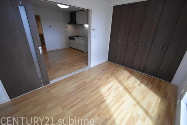 �y�����E���r���O�z�@���������ʎ���