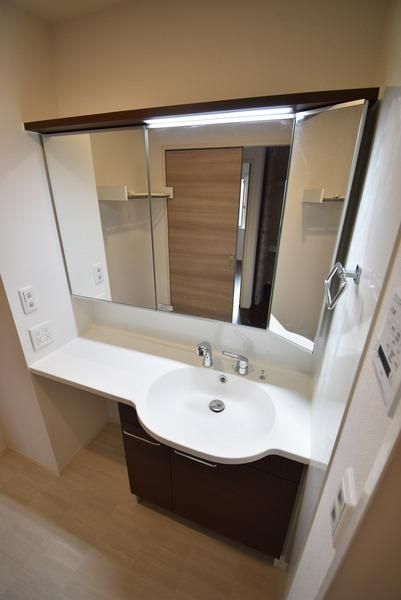 �y���ʏ��z�@