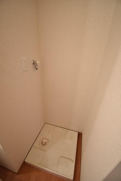 �y���̑��ݔ��z�@���d�l�ʐ^