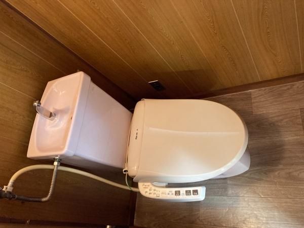 �y�g�C���z�@