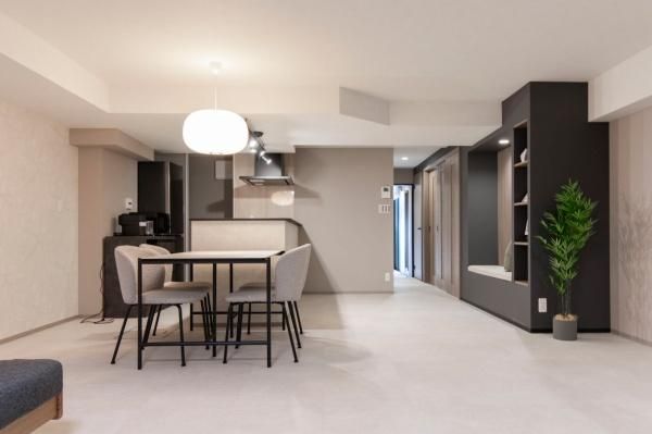 �y�����E���r���O�z�@