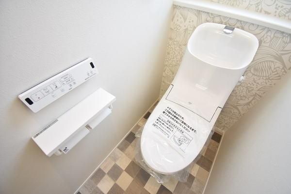 �y�g�C���z�@