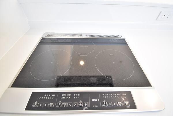 �y�L�b�`���z�@