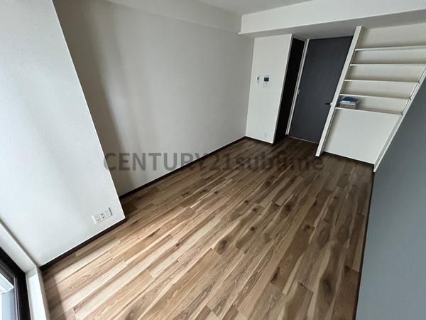 �y�����E���r���O�z�@���d�l�ʐ^