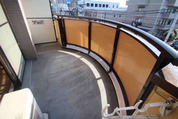 �y�o���R�j�[�z�@