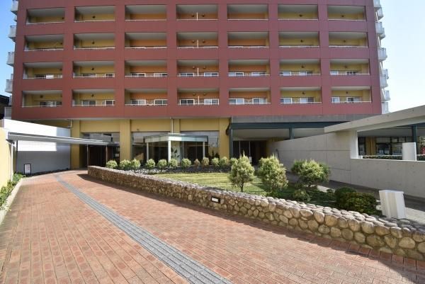 �y�G���g�����X�z�@