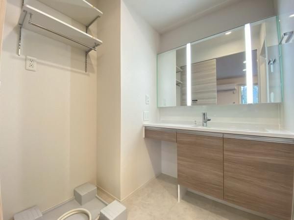 �y���ʏ��z�@