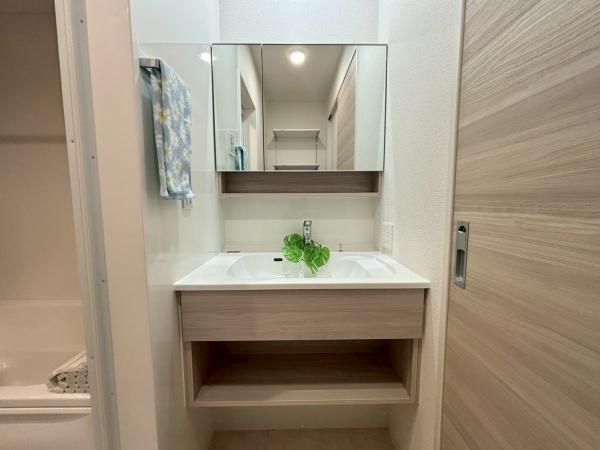 �y���ʏ��z�@