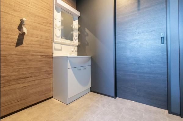 �y���ʏ��z�@