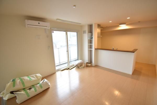 �y�����E���r���O�z�@���d�l�ʐ^