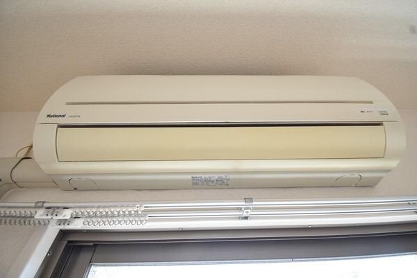 �y���̑��ݔ��z�@