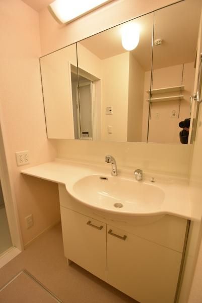 �y���ʏ��z�@