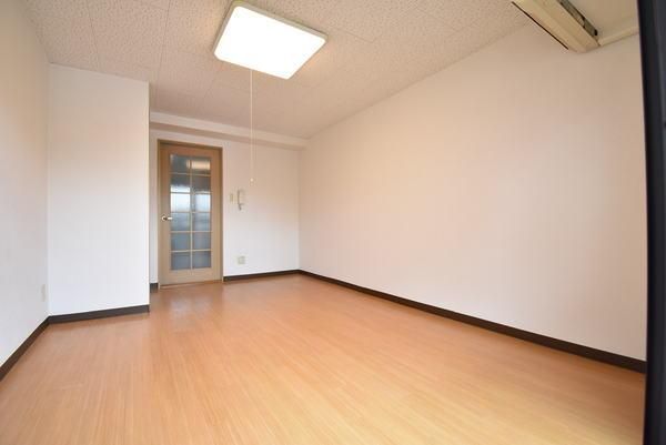 �y���̑��z�@���d�l�ʐ^