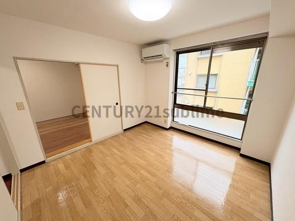 �y�Q���z�@