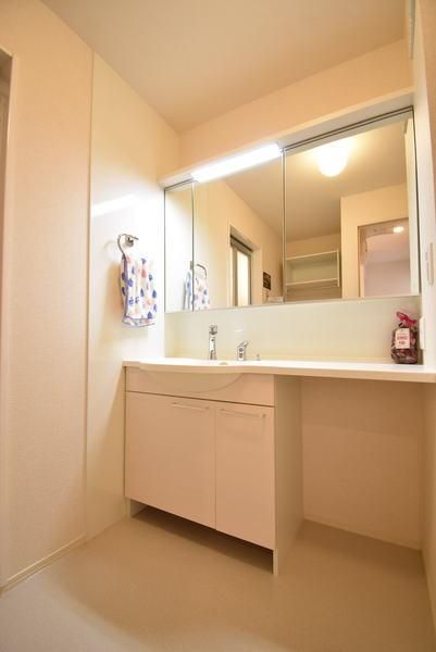 �y���ʏ��z�@