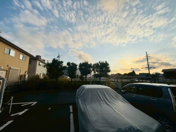 �y���]�z�@