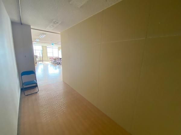 �y�����E���r���O�z�@