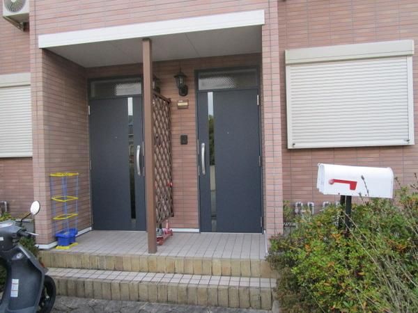 �y�G���g�����X�z�@