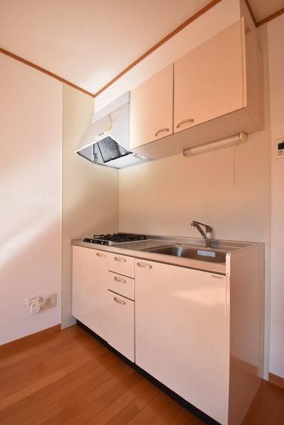 �y�L�b�`���z�@