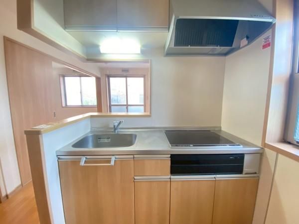 �y�L�b�`���z�@