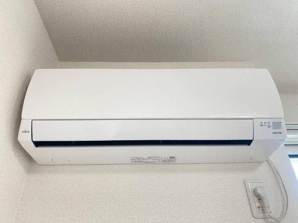 �y���̑��ݔ��z�@