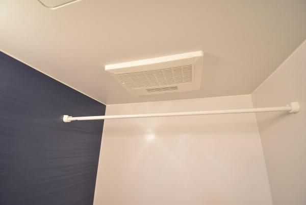 �y���̑��ݔ��z�@