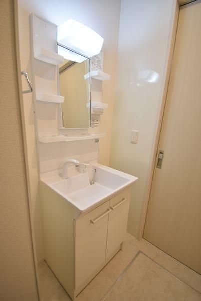 �y���ʏ��z�@�����{�H��Ўʐ^��