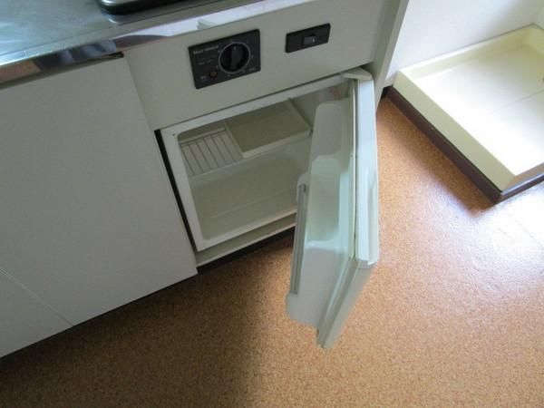 �y���̑��ݔ��z�@