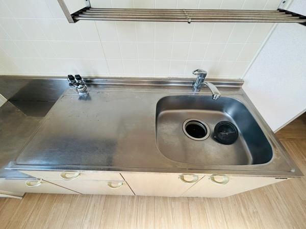 �y�L�b�`���z�@