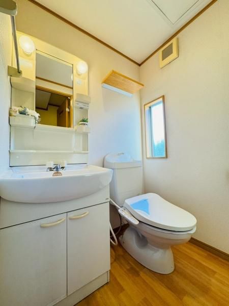 �y�g�C���z�@