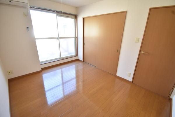 �y���̑������E�X�y�[�X�z�@