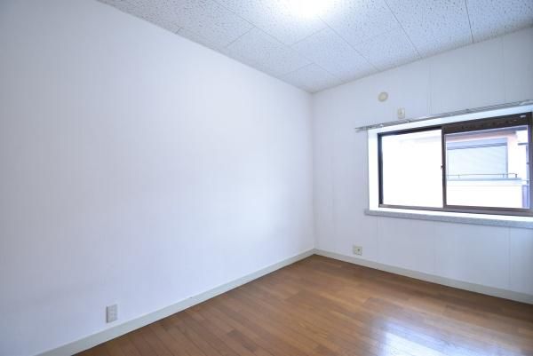 �y���̑������E�X�y�[�X�z�@