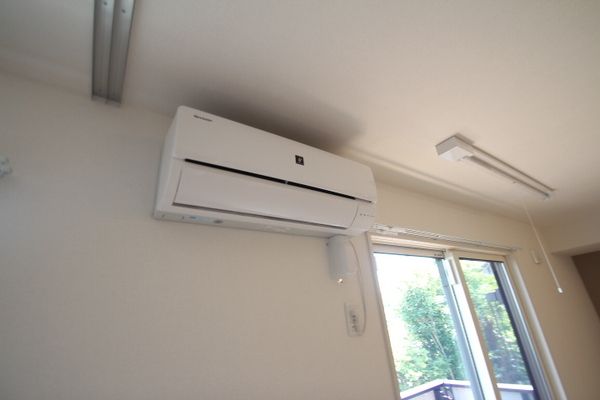 �y���̑��ݔ��z�@���d�l�ʐ^