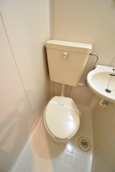 �y�g�C���z�@���d�l�ʐ^