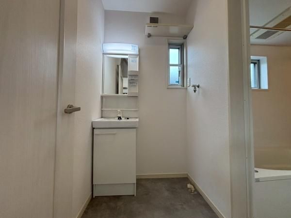 �y���ʏ��z�@