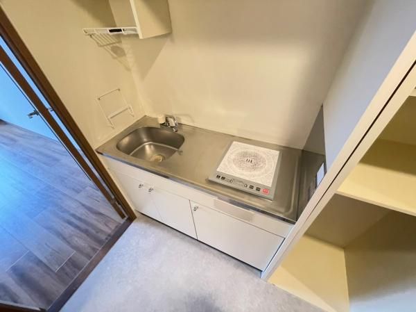 �y�L�b�`���z�@