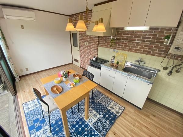 �y�����E���r���O�z�@