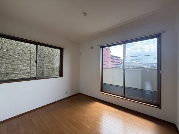 �y���̑������E�X�y�[�X�z�@