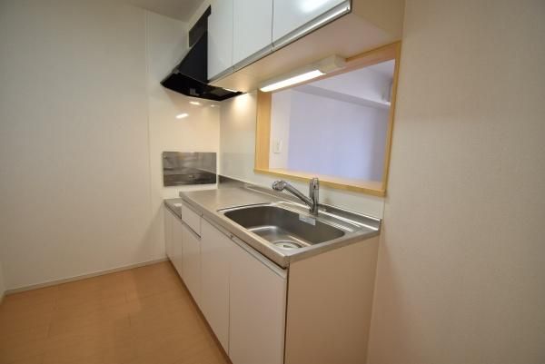 �y�L�b�`���z�@