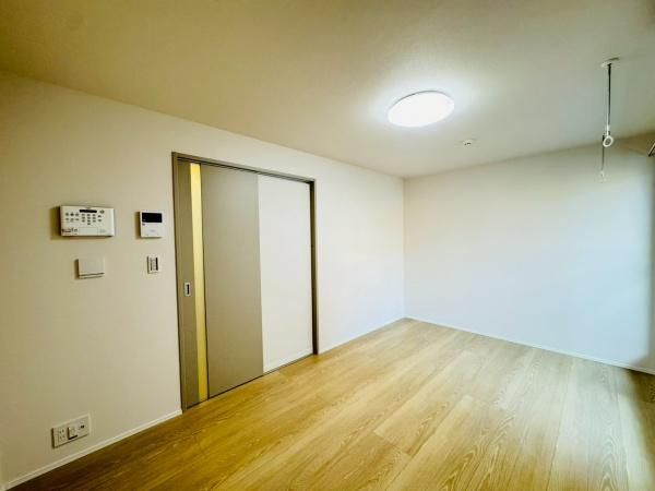 �y���̑������E�X�y�[�X�z�@